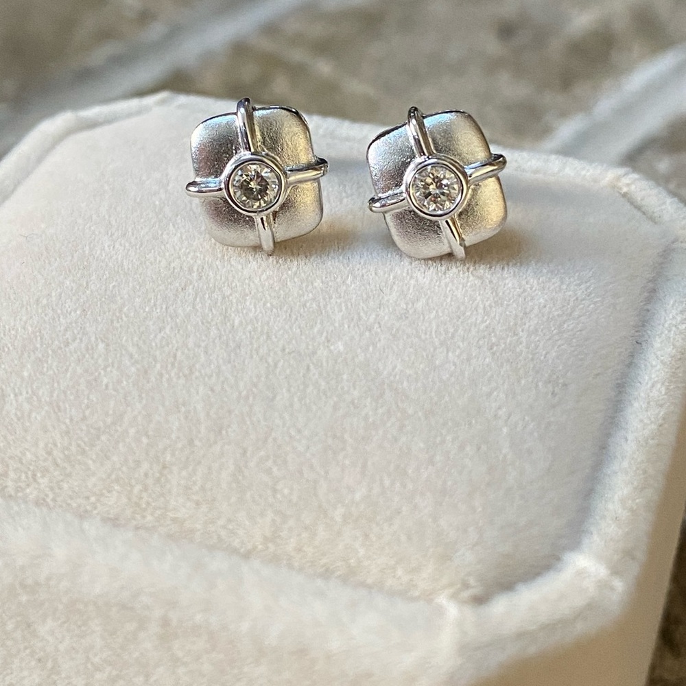 GENUINE 14KT Gold DIAMOND EARRINGS